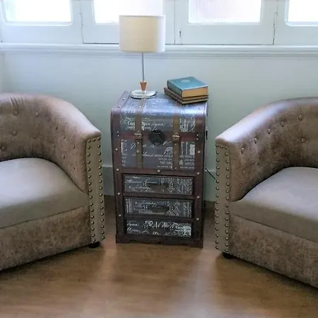 Guest house Our Little Spot In Marques Lisbon