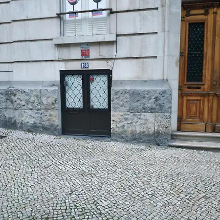 Our Little Spot In Marques Πανσιόν Lisboa